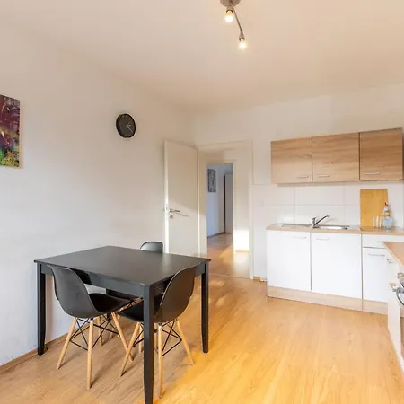 Gluck Auf Monteurswohnungen Schederhofstrasse Apartament *